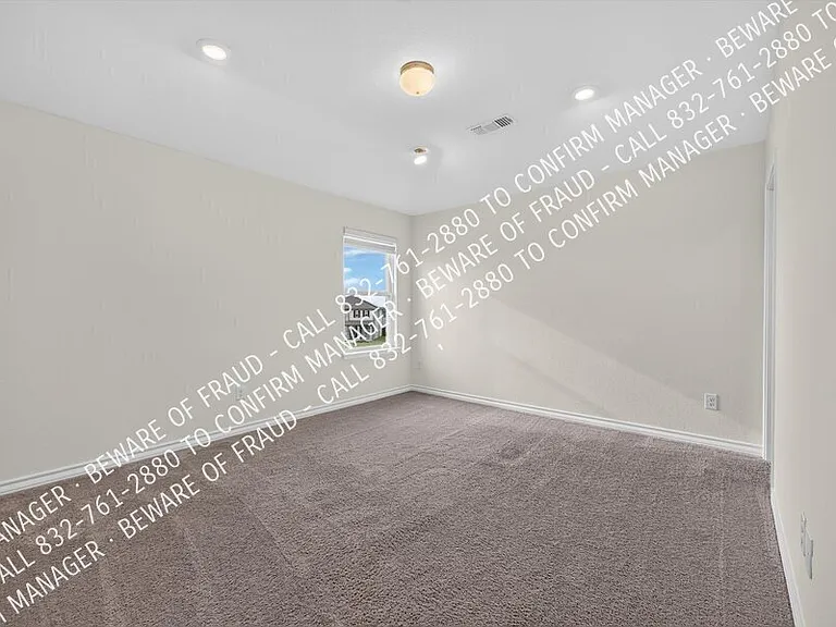 395 Boroughbridge Dr — Photo 18