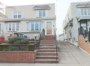 3216 202nd St, Flushing, NY 11361