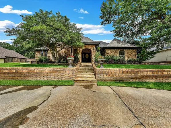 3615 Brentwood Ct, Colleyville, TX 76034