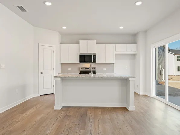 8517 Polston Pl, Douglasville, GA 30134