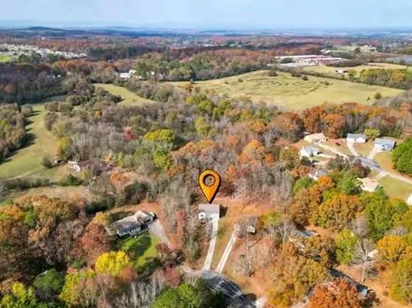 147 Deer Run Trl SE, Calhoun, GA 30701