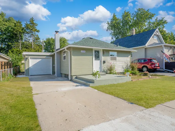 658 Cooper Ave, Elgin, IL 60120