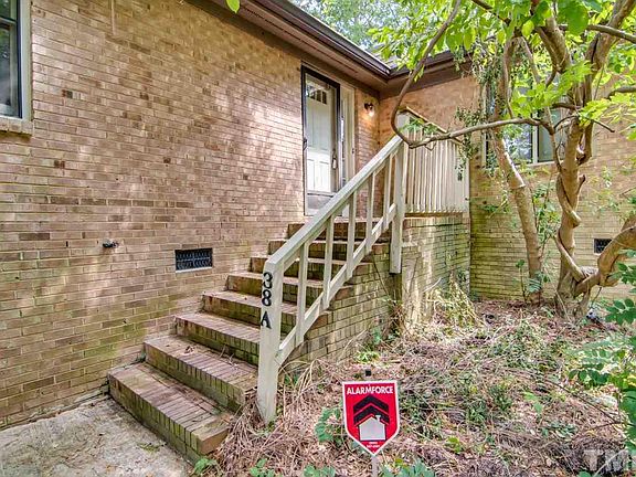 2nd image of 200 Woodcroft Pkwy #38A