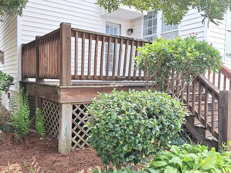 168 Blackwater Dr — Photo 25
