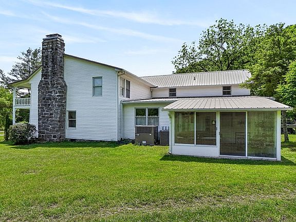 42nd image of 181 Tinsley Ln