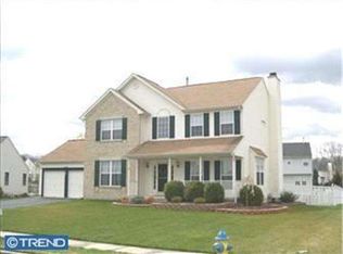 5 Patterson Ln, Sicklerville, NJ 08081