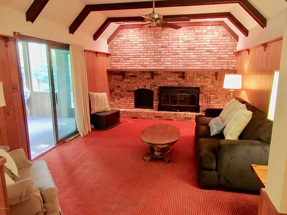 2nd image of 1606 Gillin St