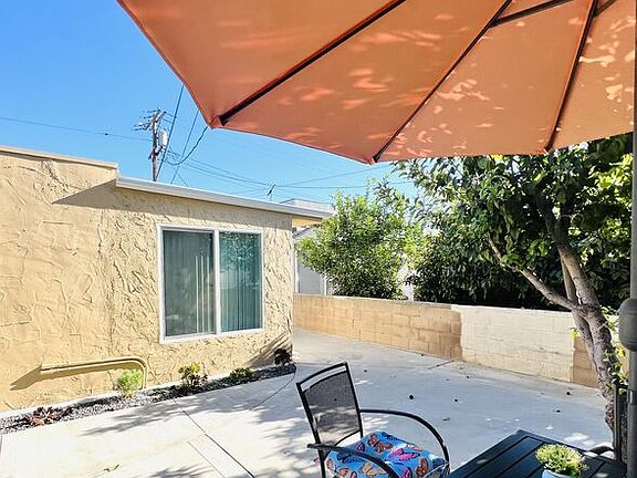 5th image of 1056 Winchester Ave #B