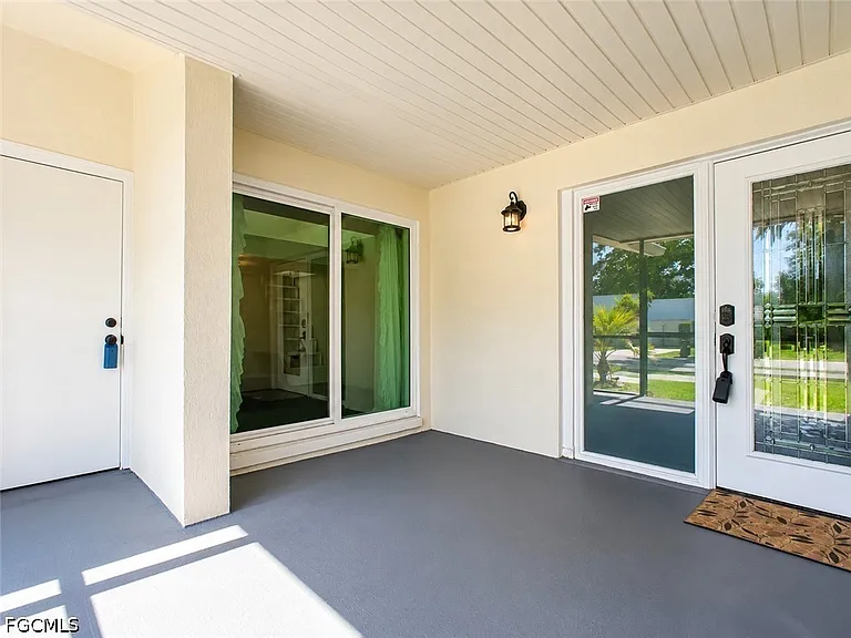 8512 Chatham St — Photo 2