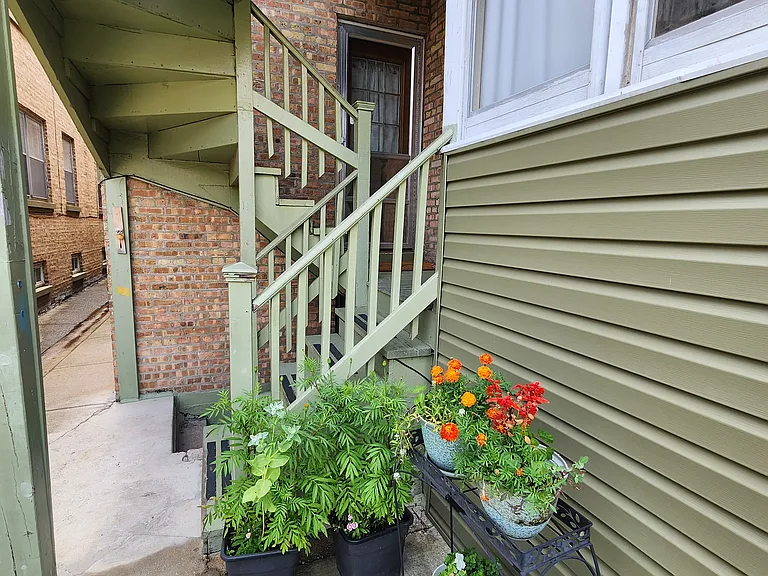 6158 N Hoyne Ave #1 — Photo 34