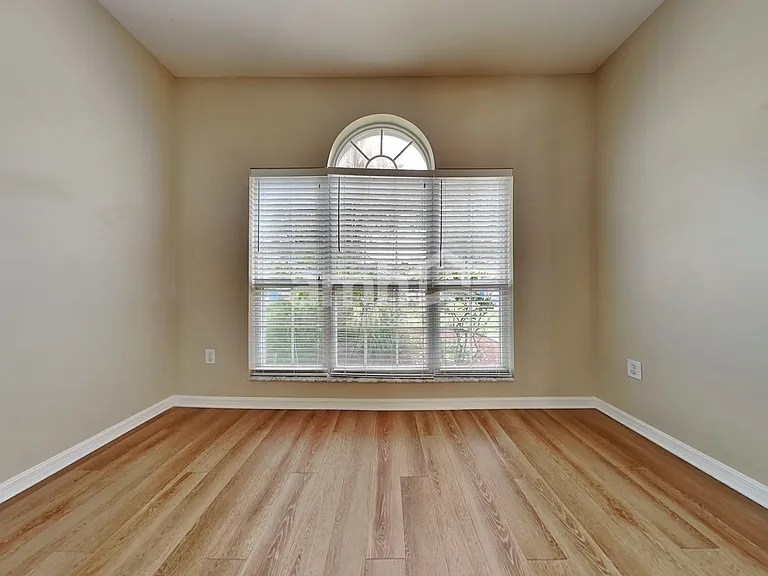 1507 Rolling Meadow Dr — Photo 8