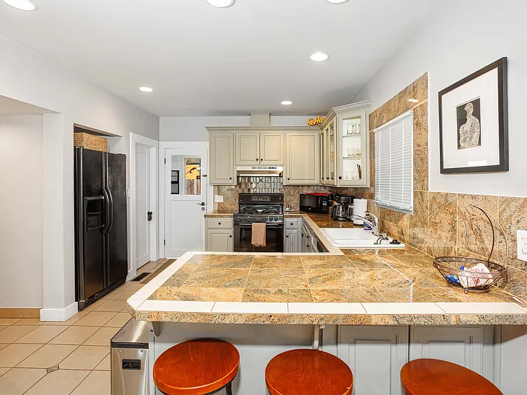 4124 N Mississippi Ave — Photo 12