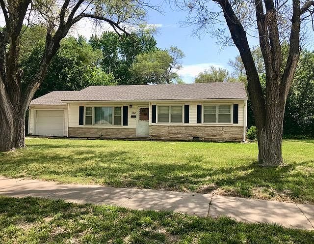 1st image of 1306 Crescent Dr