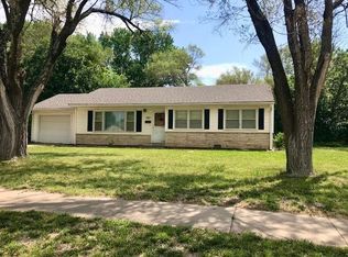 1306 Crescent Dr, El Dorado, KS 67042