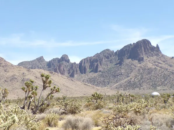 17416 N Orchid Dr, Dolan Springs, AZ 86441