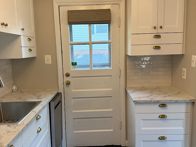 2410 Huntington Ave #2410 — Photo 8