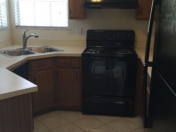 4th image of 5729 Dewberry Way