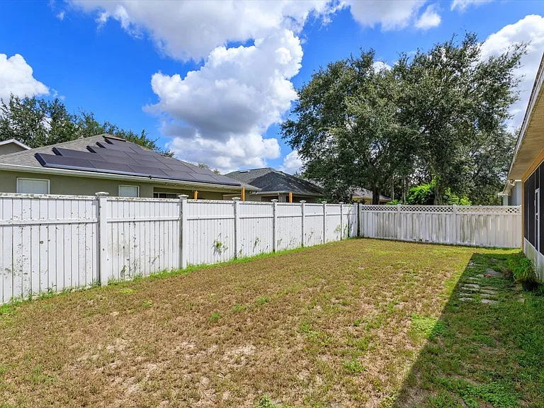 5537 Burlwood Dr — Photo 25