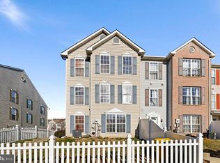 1811 Triple Feather Rd #71, Severn, MD 21144