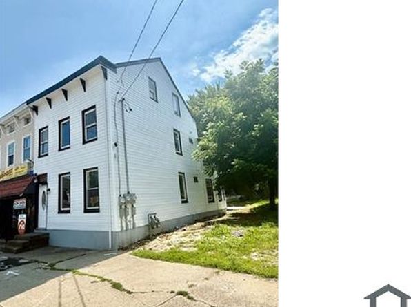 171 Pennington Ave #1