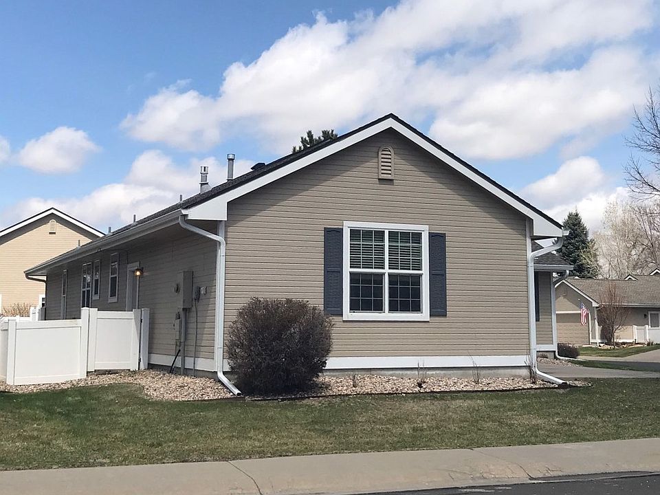 1st image of 3761 Carrington Cir