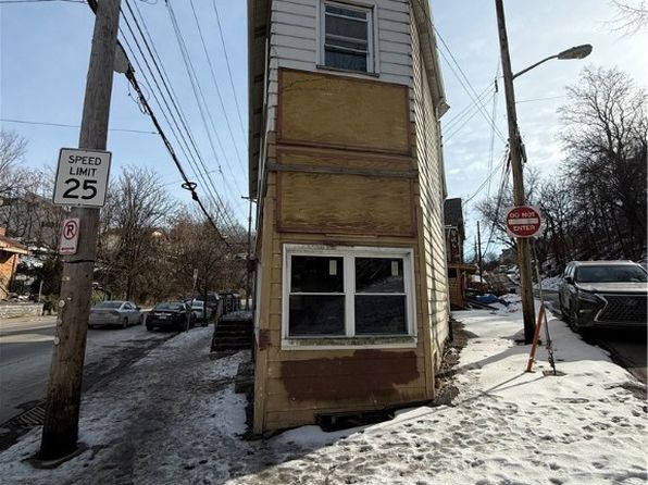 pittsburgh-pennsylvania-87992086 picture