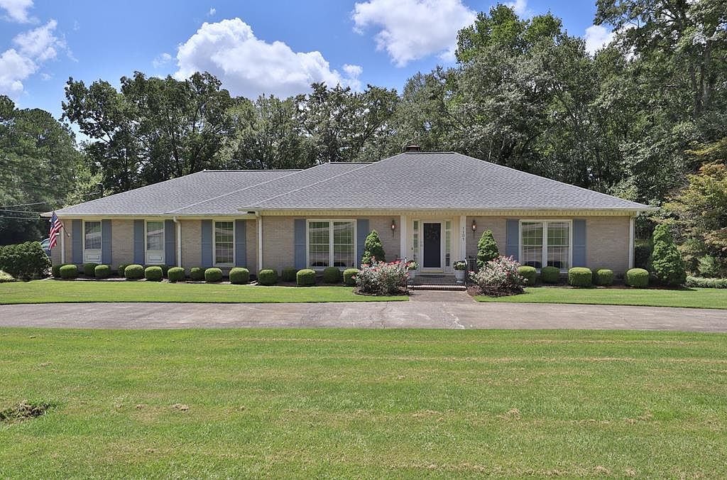 1101 N 18th St, AL 36863 MLS 203459 Zillow