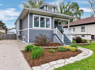 45 E Division St, Villa Park, IL