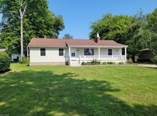 3881 Center Rd, Perry, OH 44081