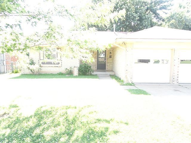 1st image of 4021 Vickie Dr
