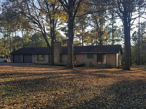 4th image of 70 Dowdy Ln