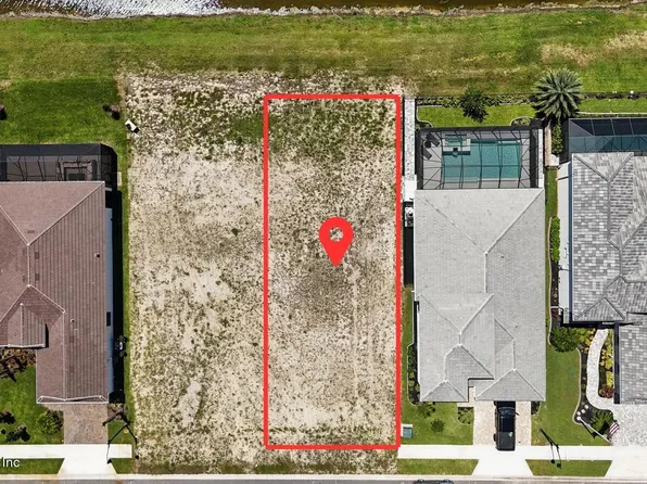 27 DEL PALMA Drive, Palm Coast, FL 32137