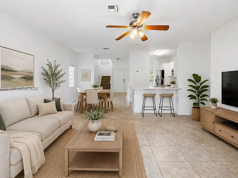 16035 Emerald Cove Rd — Photo 4
