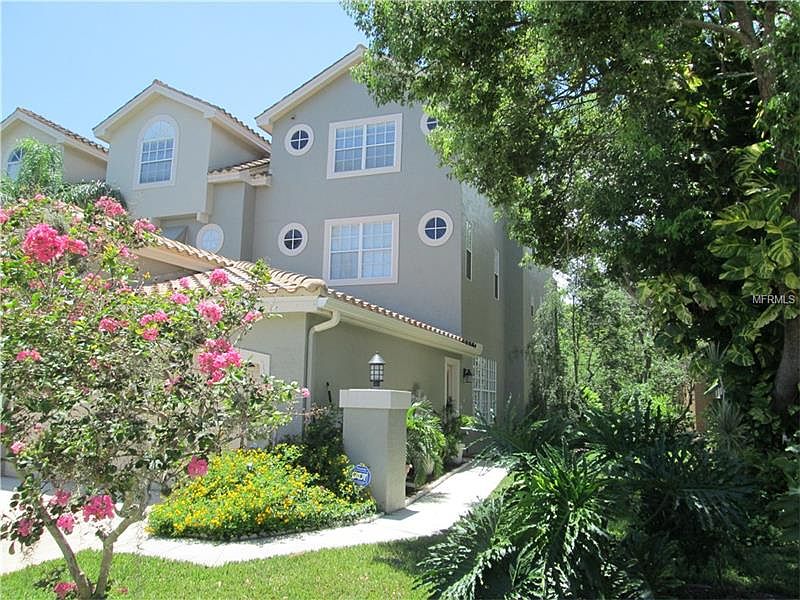 1st image of 1726 Arabian Ln