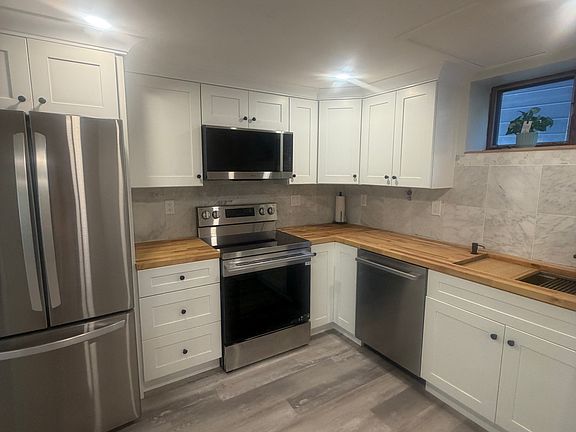 4th image of 57 Brentwood St #B