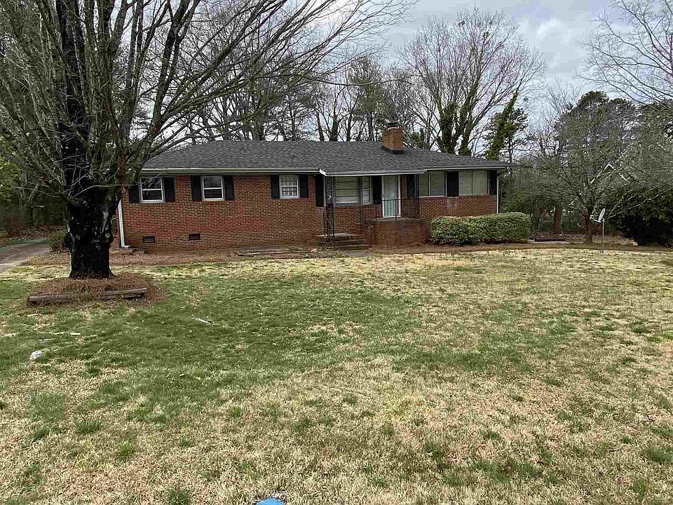 1st image of 1 Grandview Dr