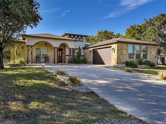 3rd image of 21442 Lakefront Dr
