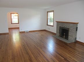 3rd image of 4001 Lauderdale Dr
