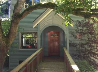 6836 21st Ave NE, Seattle, WA 98115