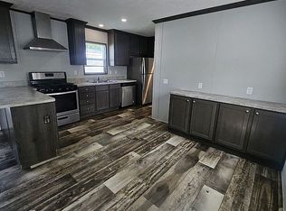 806 S Douglas Pl, Sioux Falls, SD 57106