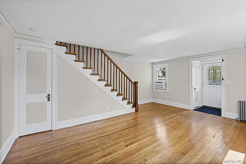 2 bed, 1000 sqft, $3,100 — Photo 3
