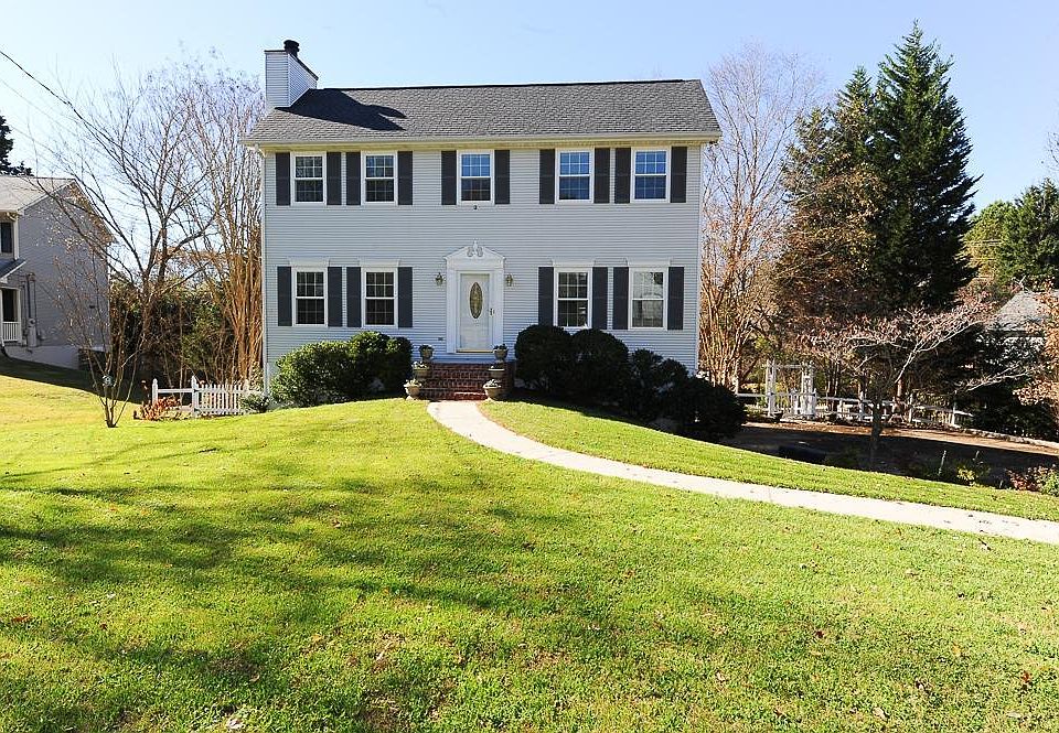 1st image of 1200 Folkstone Pl