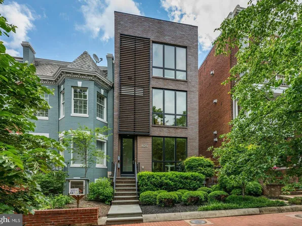 625 5th St NE #1, Washington, DC 20002