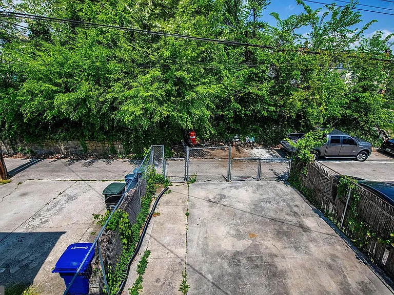 3324 Gwynns Falls Pkwy — Photo 13