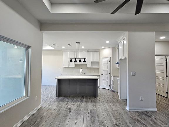 4th image of 4735 Ibiza Cir