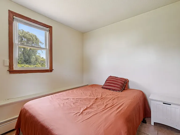 2 Sandra Dr — Photo 26