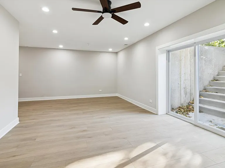 302 Hughes Ave — Photo 15