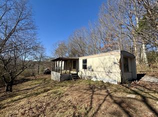 3990 Oak Hill Rd, Dayton, TN 37321