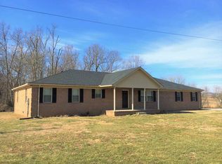 690 L C Carr Rd, Bowling Green, KY 42101