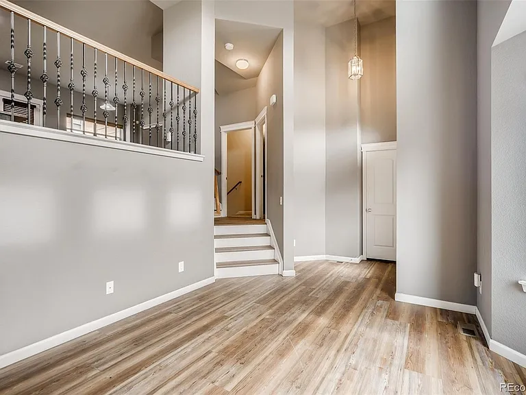 18069 E Saskatoon Pl — Photo 7
